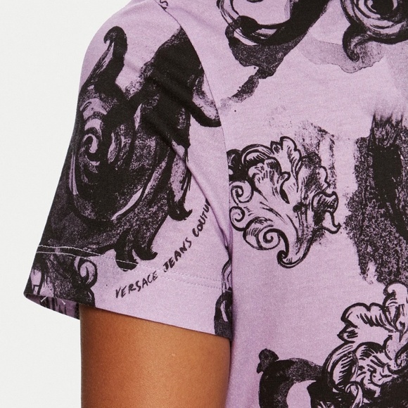 VERSACE t shirt sz S (NEW) - Picture 6 of 9